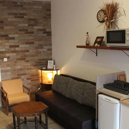 Gemuetliche Mit Terrasse By Interhome Apartman