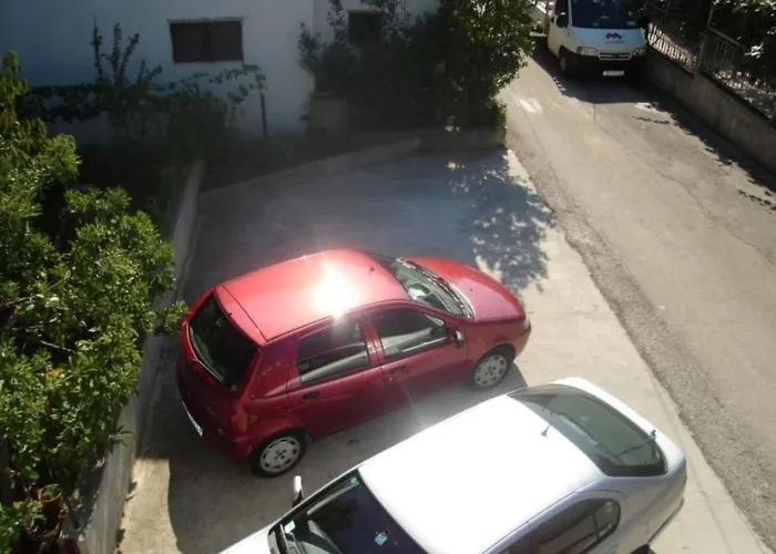 Gemuetliche Mit Terrasse By Interhome Apartman *