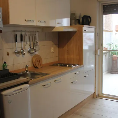 Gemuetliche Mit Terrasse By Interhome Ζαντάρ